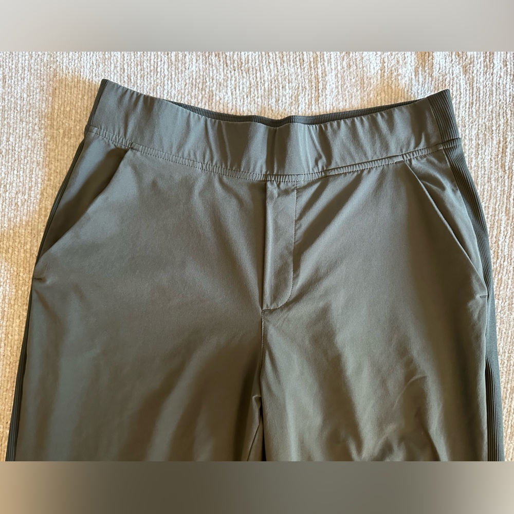 Athleta Brooklyn Ankle Pant - Size 10T - Picture 6 of 9